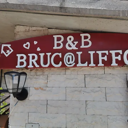 Il Brucaliffo Nocleg ze śniadaniem 3*