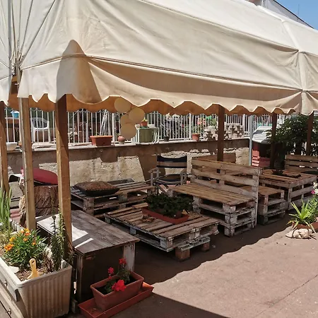 Il Brucaliffo Bed & Breakfast 3*